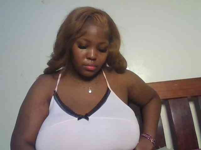 CuteTinkerbella webcam