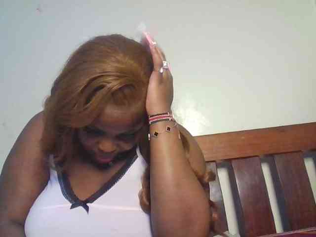 CuteTinkerbella webcam