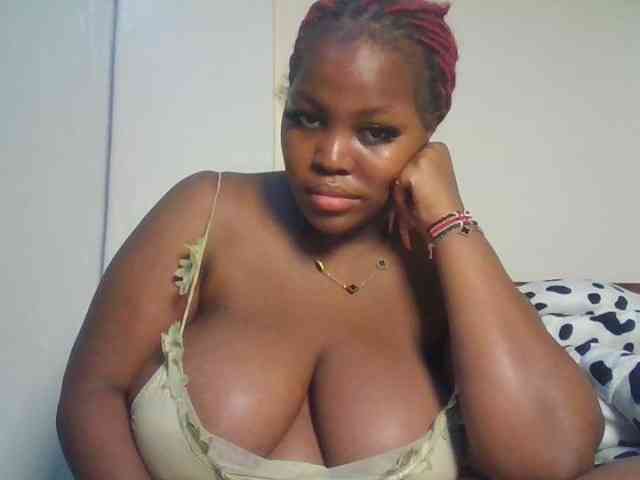 CuteTinkerbella webcam