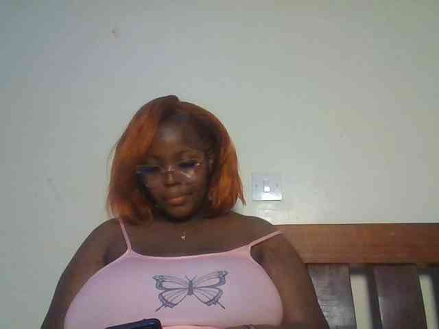 CuteTinkerbella webcam