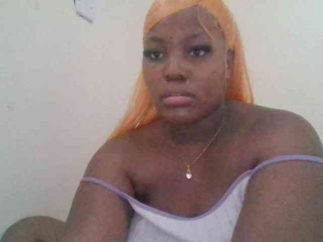 CuteTinkerbella webcam