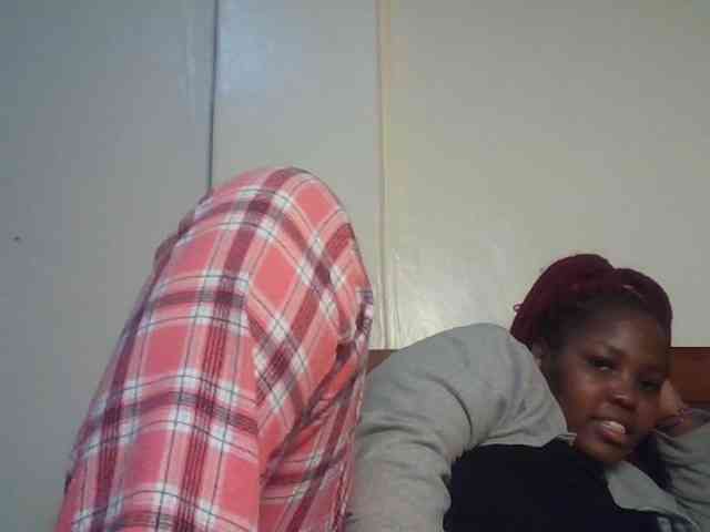 CuteTinkerbella webcam