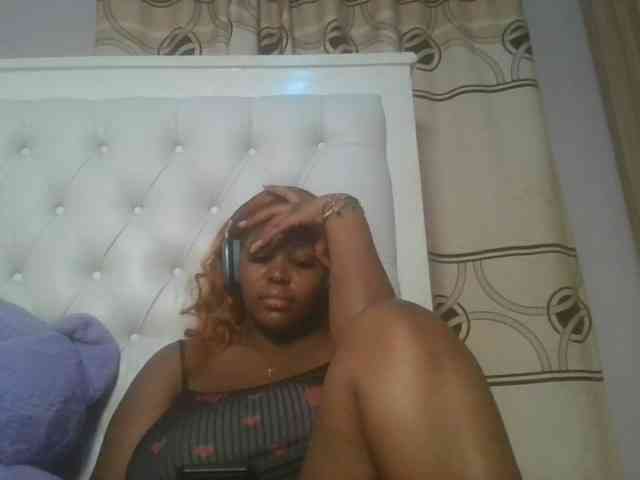 CuteTinkerbella webcam