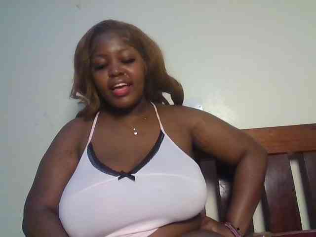 CuteTinkerbella webcam