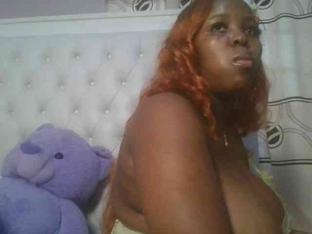 CuteTinkerbella webcam