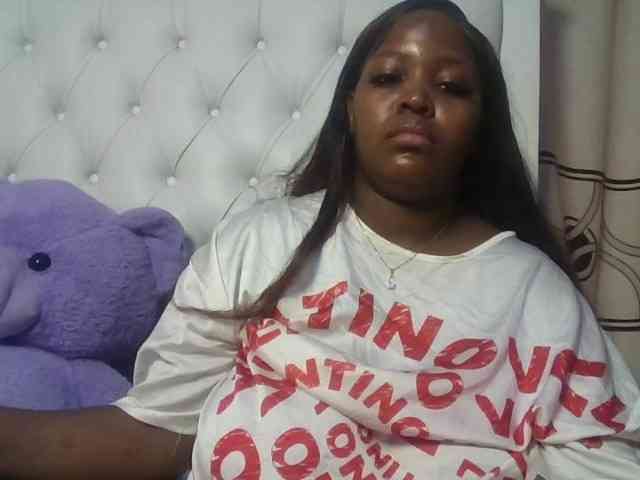 CuteTinkerbella webcam