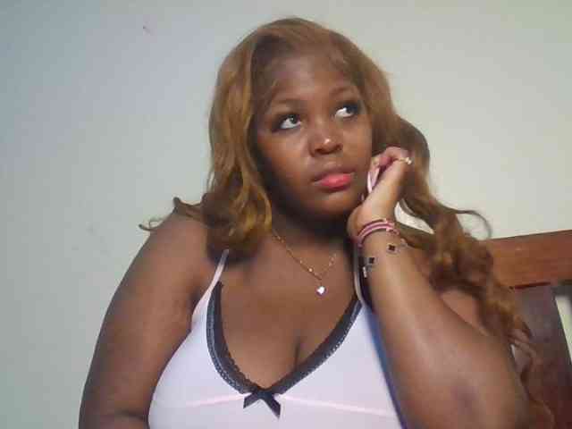 CuteTinkerbella webcam