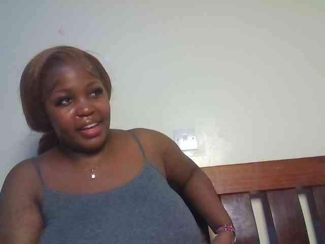 CuteTinkerbella webcam