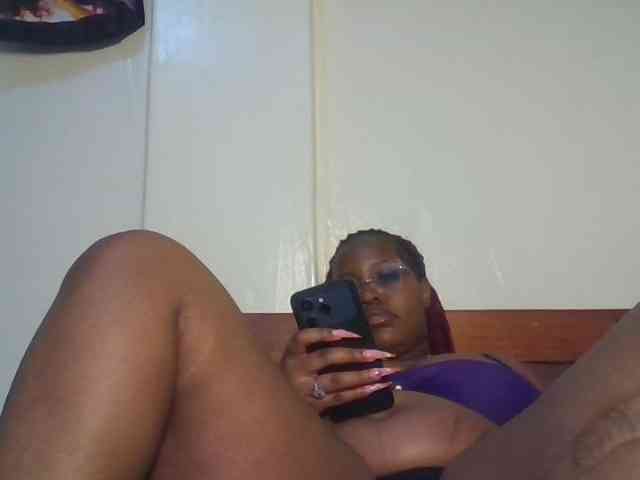 CuteTinkerbella webcam