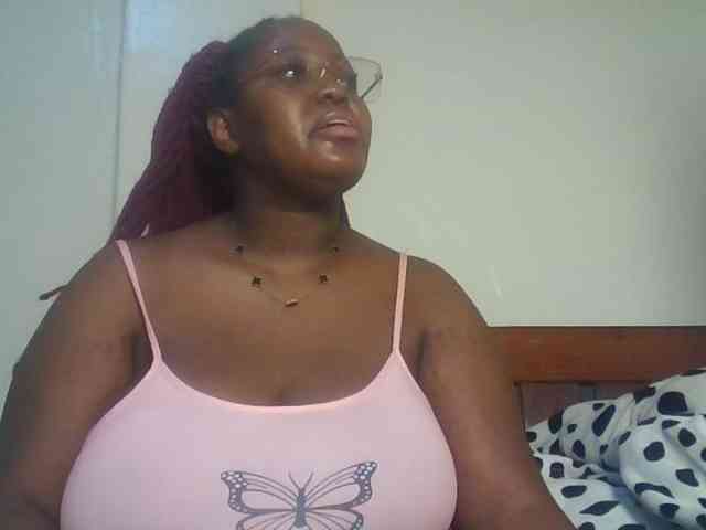 CuteTinkerbella webcam