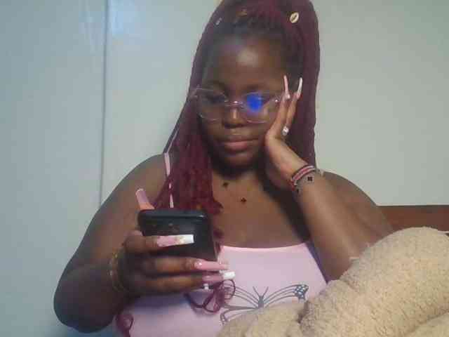 CuteTinkerbella webcam
