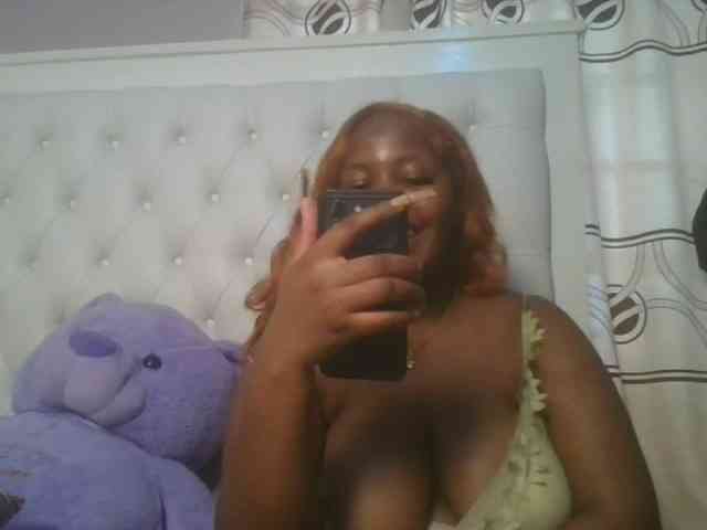 CuteTinkerbella webcam