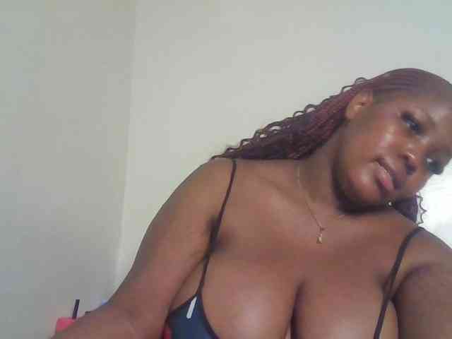 CuteTinkerbella webcam
