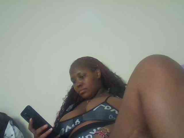 CuteTinkerbella webcam