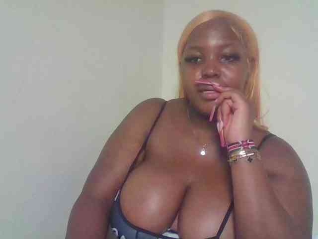 CuteTinkerbella webcam