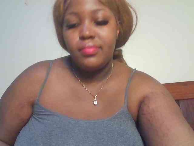 CuteTinkerbella webcam