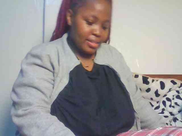 CuteTinkerbella webcam