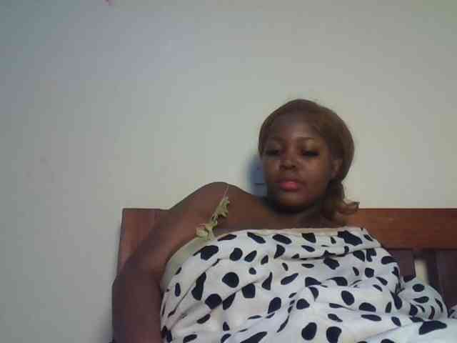 CuteTinkerbella webcam
