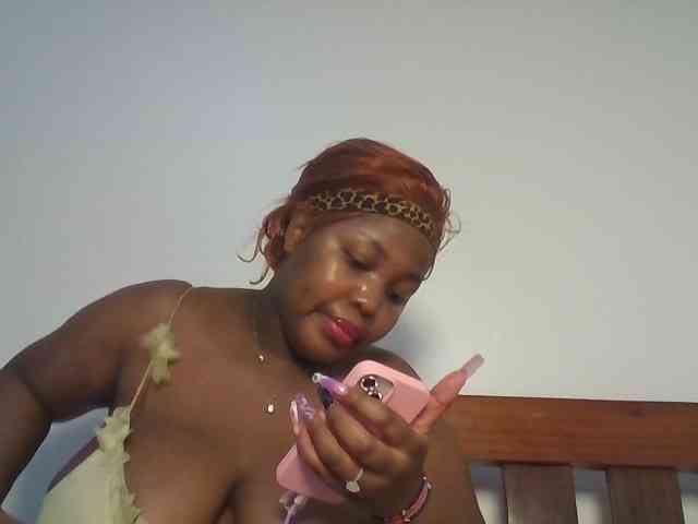 CuteTinkerbella webcam