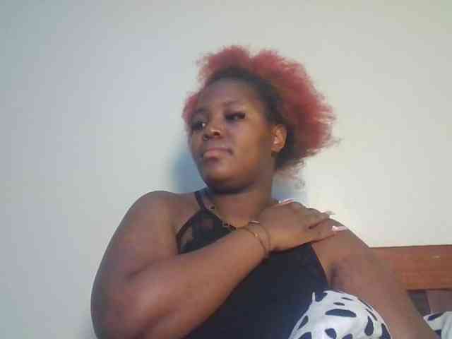 CuteTinkerbella webcam