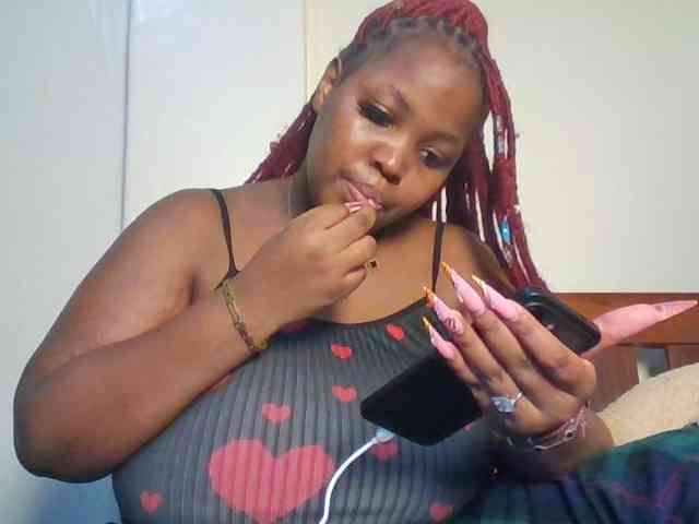 CuteTinkerbella webcam