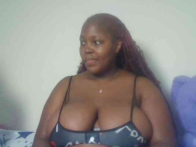 CuteTinkerbella webcam