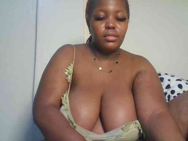 CuteTinkerbella webcam