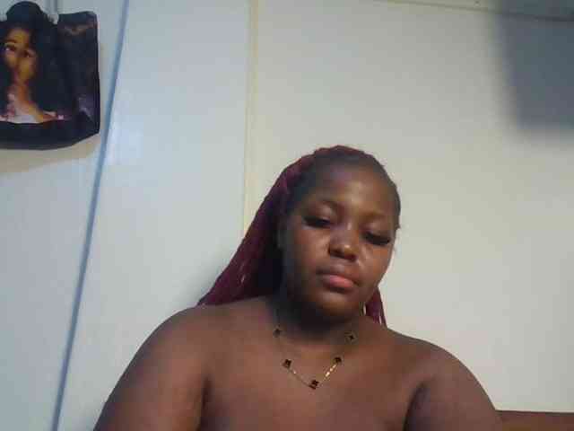 CuteTinkerbella webcam