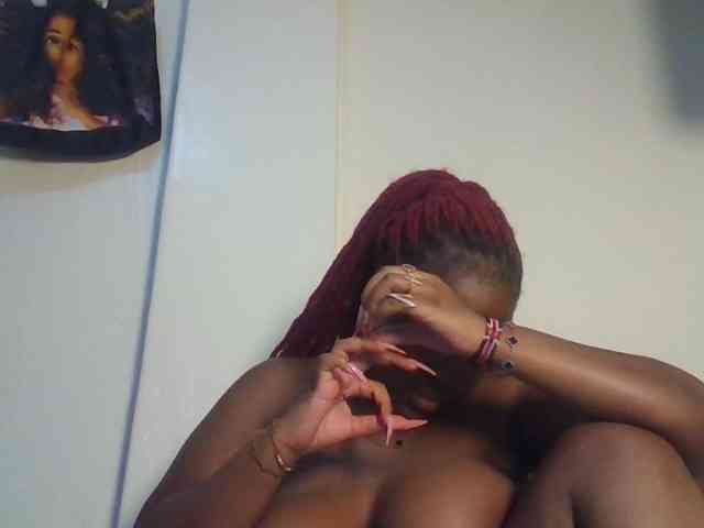 CuteTinkerbella webcam