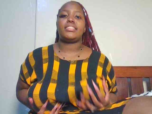 CuteTinkerbella webcam