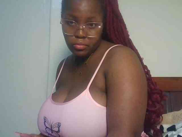 CuteTinkerbella webcam