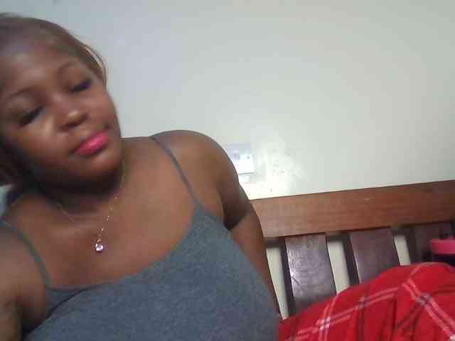 CuteTinkerbella webcam