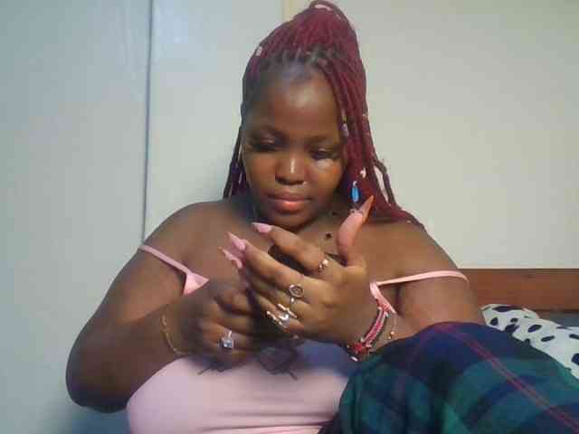 CuteTinkerbella webcam