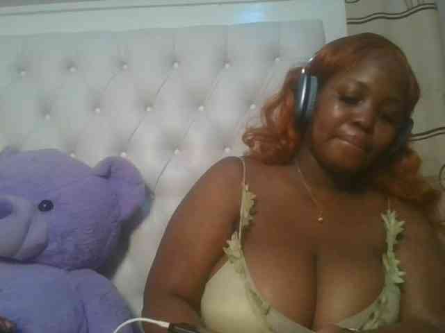 CuteTinkerbella webcam