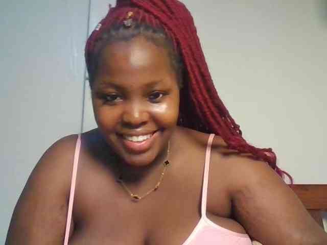 Model: CuteTinkerbella
