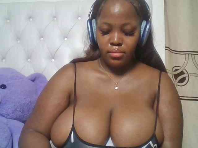 CuteTinkerbella webcam