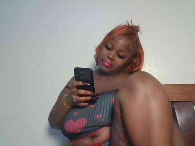 CuteTinkerbella webcam