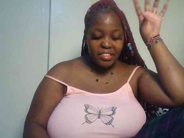 CuteTinkerbella webcam