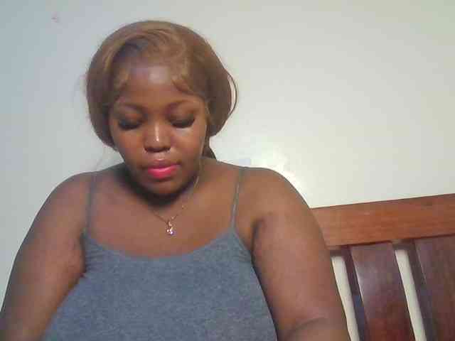 CuteTinkerbella webcam