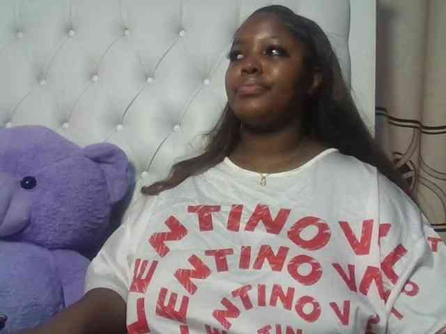 CuteTinkerbella webcam