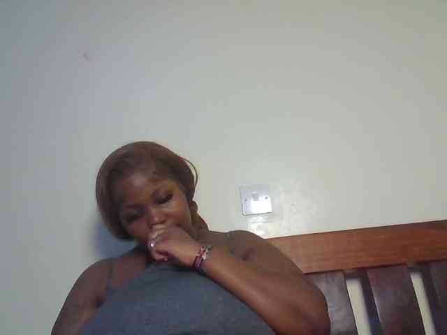 CuteTinkerbella webcam