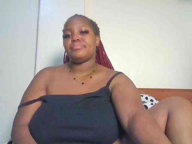 CuteTinkerbella webcam