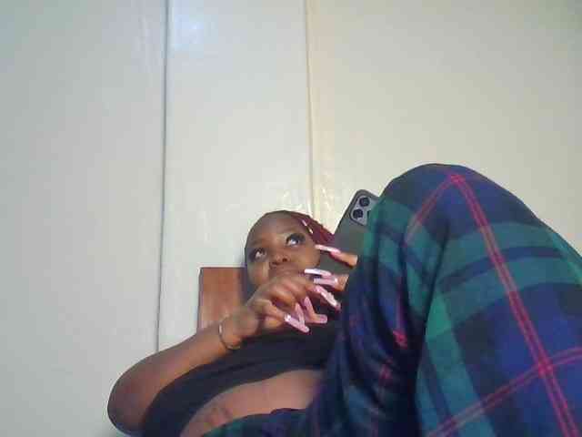 CuteTinkerbella webcam