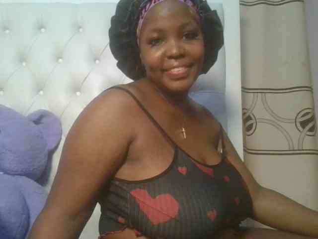 CuteTinkerbella webcam