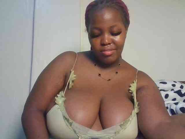CuteTinkerbella webcam