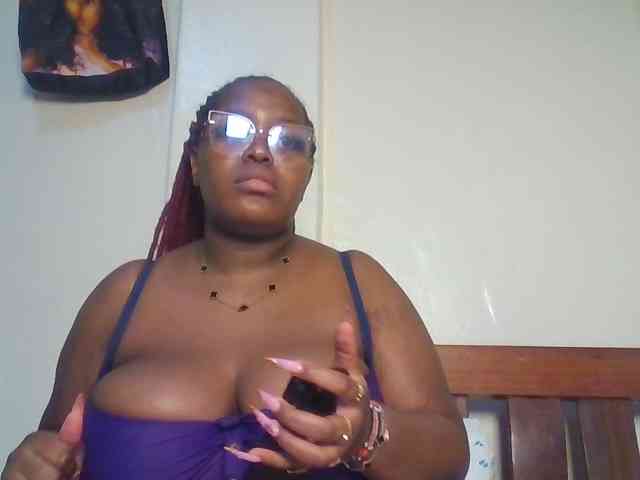 CuteTinkerbella webcam