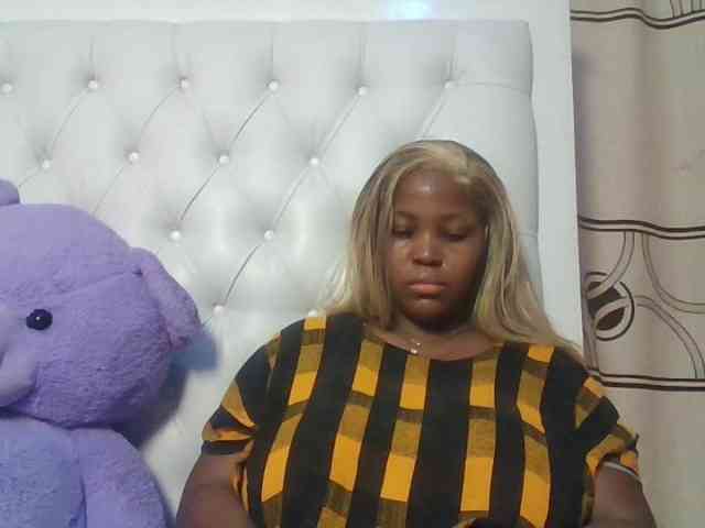 CuteTinkerbella webcam