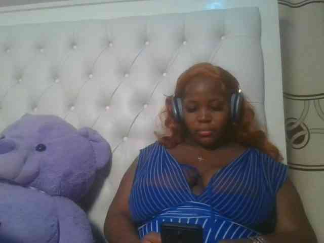 CuteTinkerbella webcam