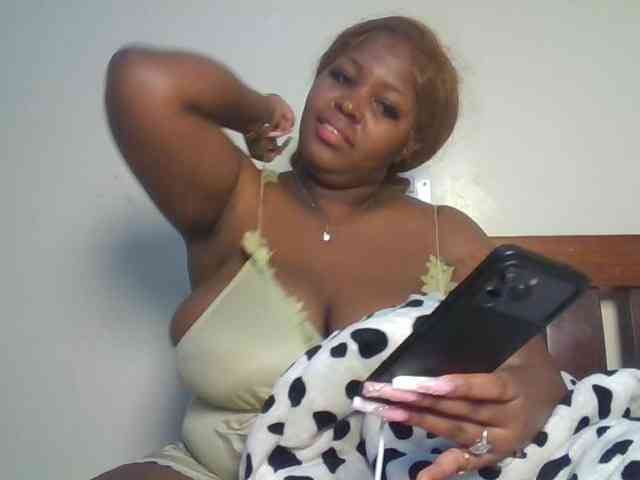 CuteTinkerbella webcam