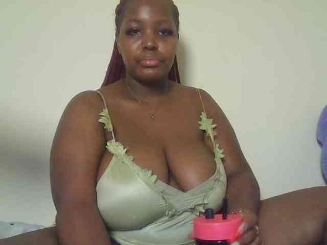 CuteTinkerbella webcam